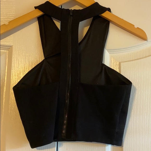 Express Crop Top - Picture 2 of 2